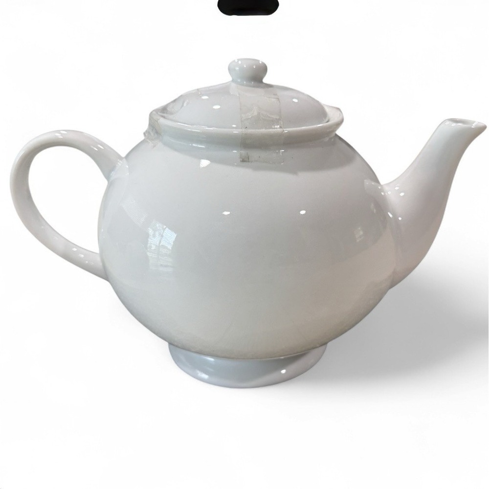 Pottery Barn Large Globe Teapot With Strainer/Ivory/7-10Cup/Ceramic